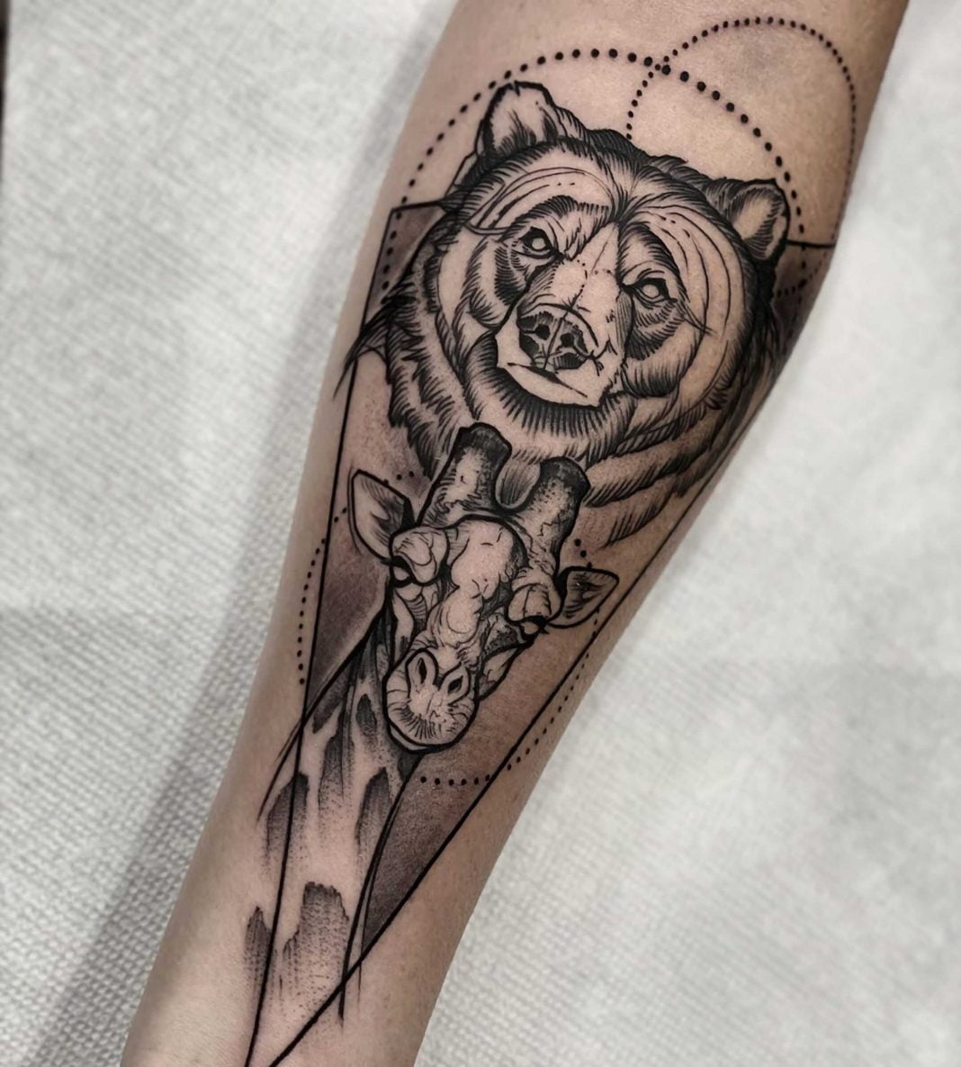 Стили татуировки медведя на руке