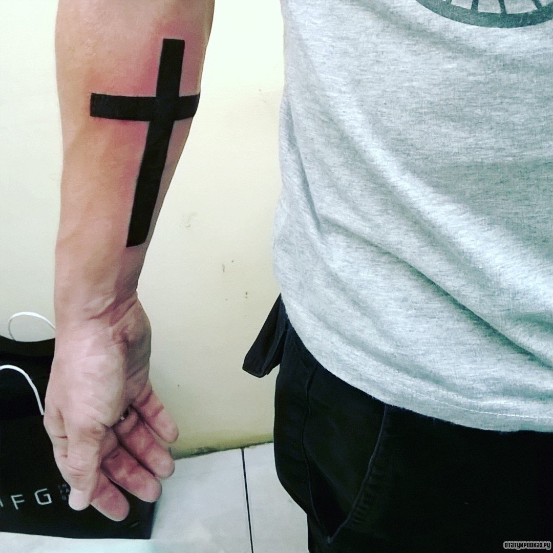 Татуировки креста
