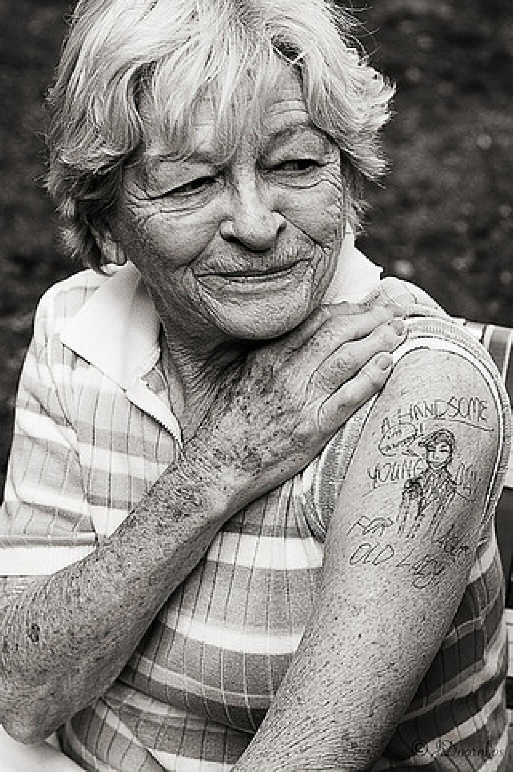 Татуированные бабушки