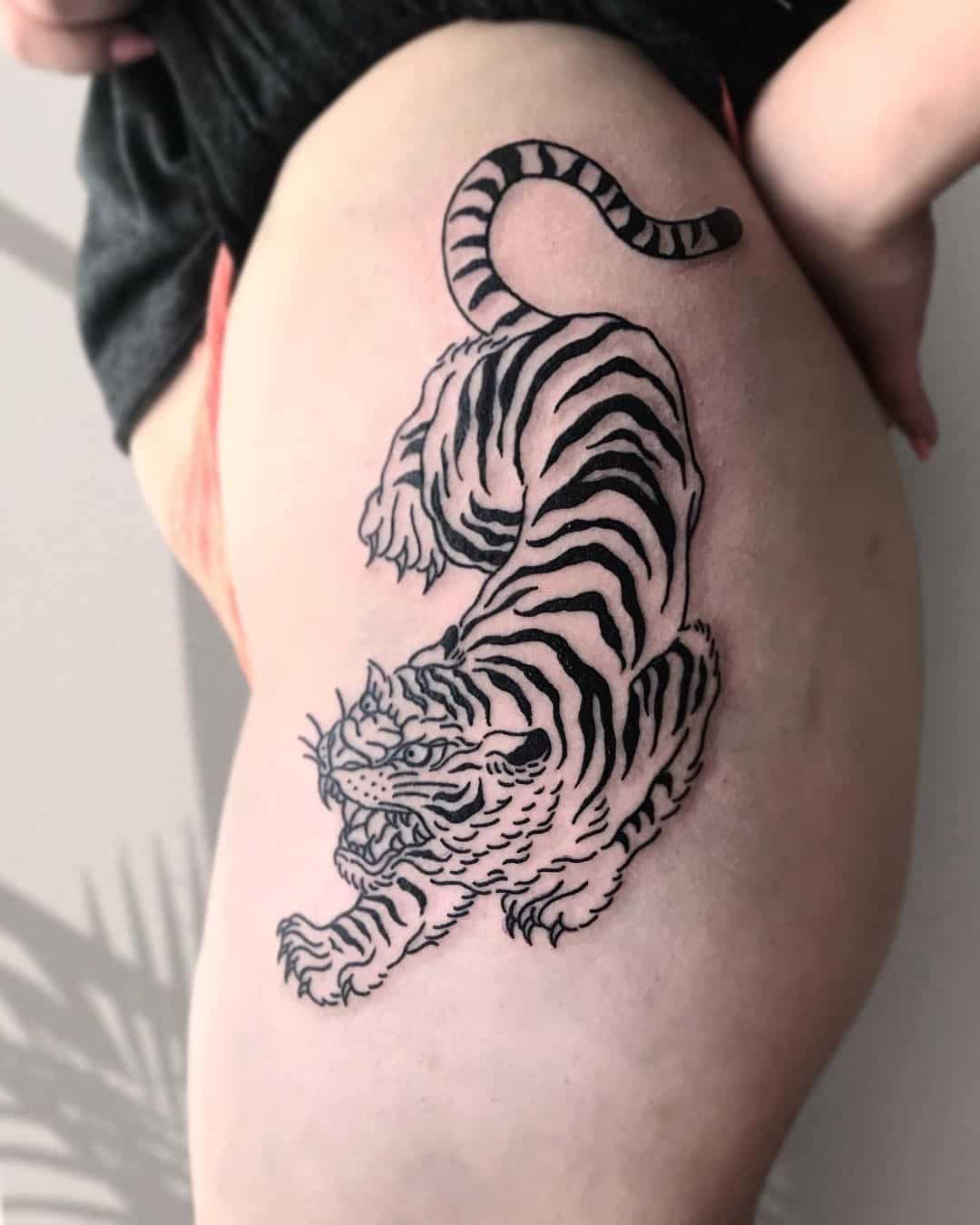 Бенгальский тигр тату