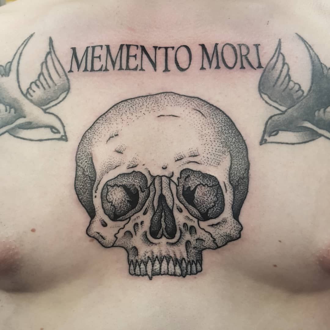 Татуировки моменто море Помни о смерти