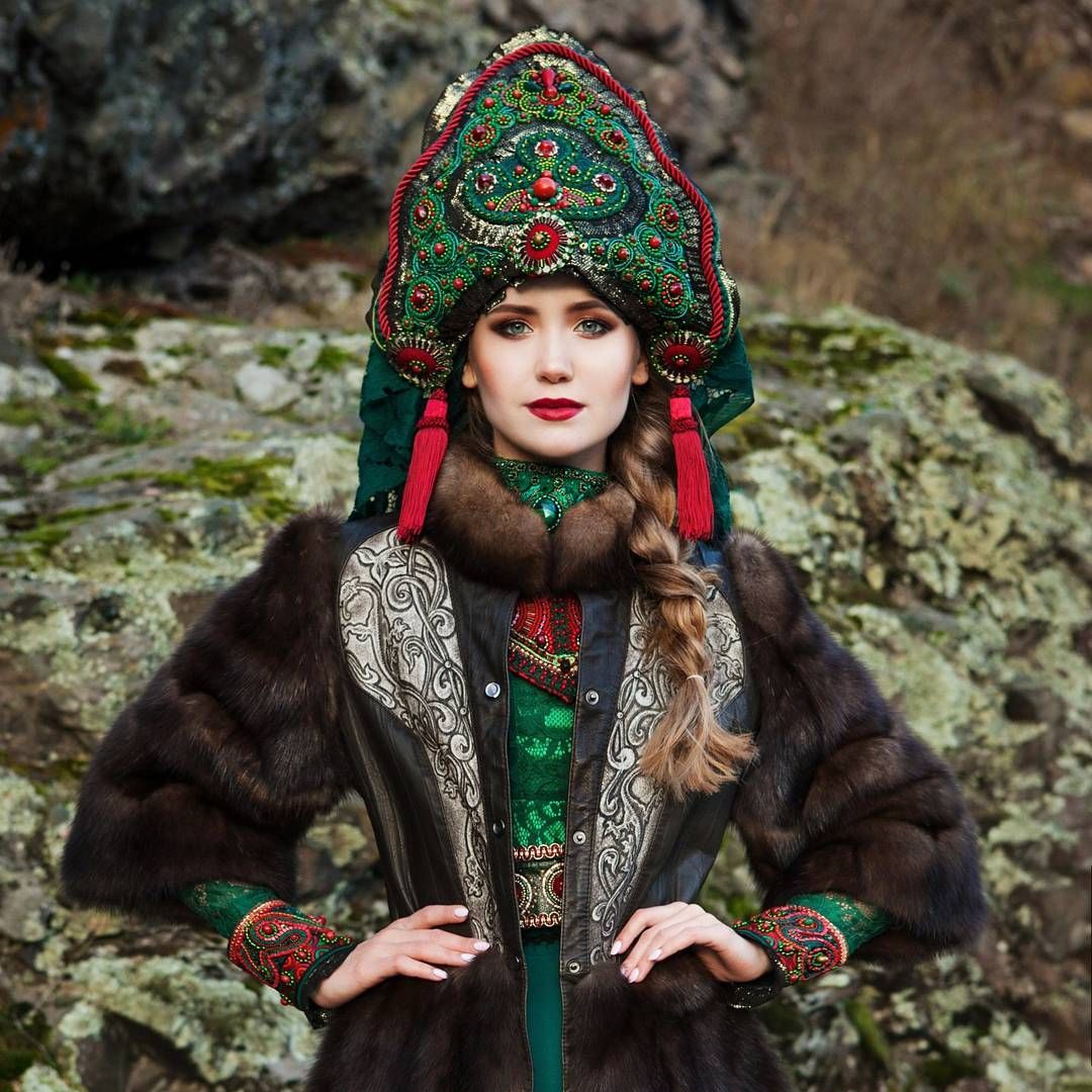 Современная одежда в русском стиле