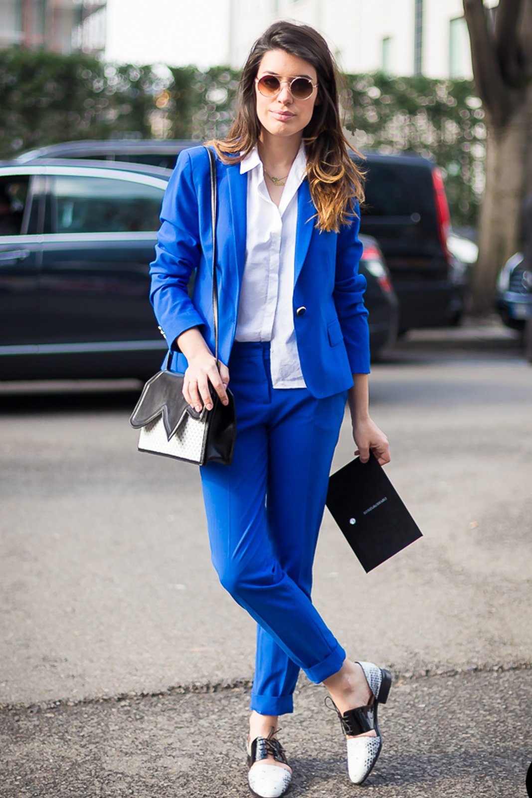 Синий пиджак женский образ