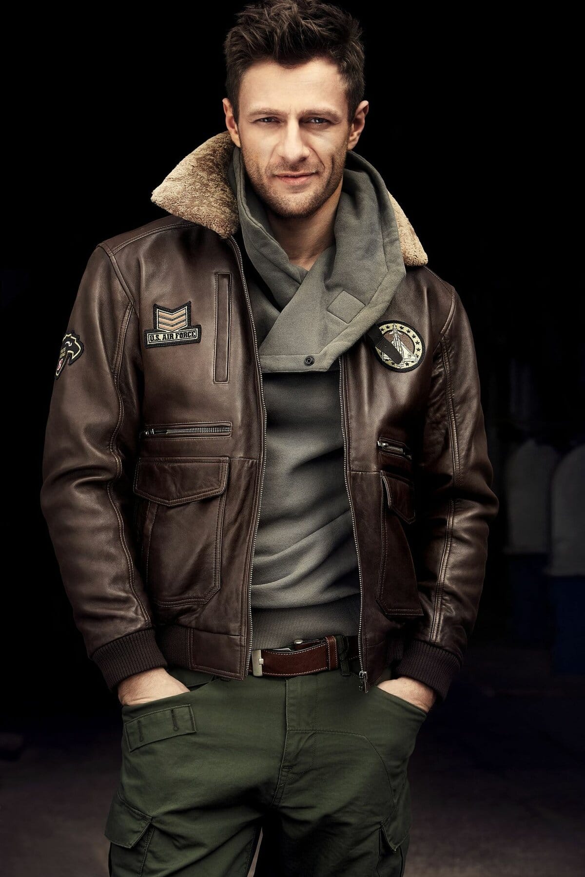 Мужские кожаные куртки зима 2022-2023