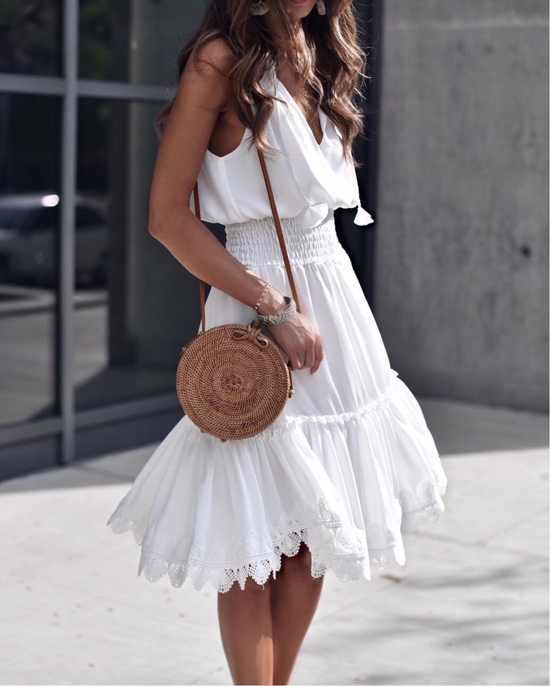 Образ с белым платьем