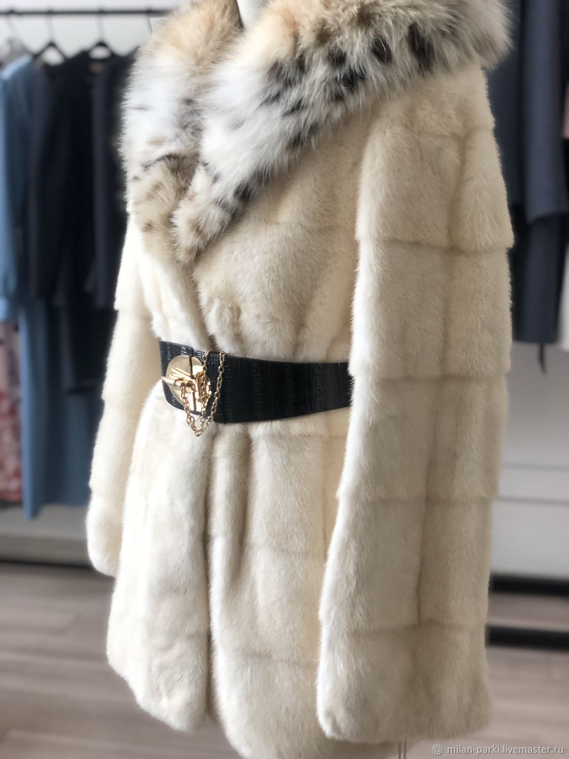 Lynx fur Coat