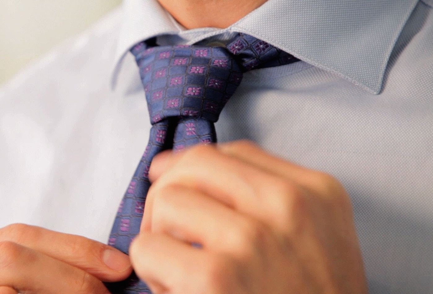Завязанный галстук
