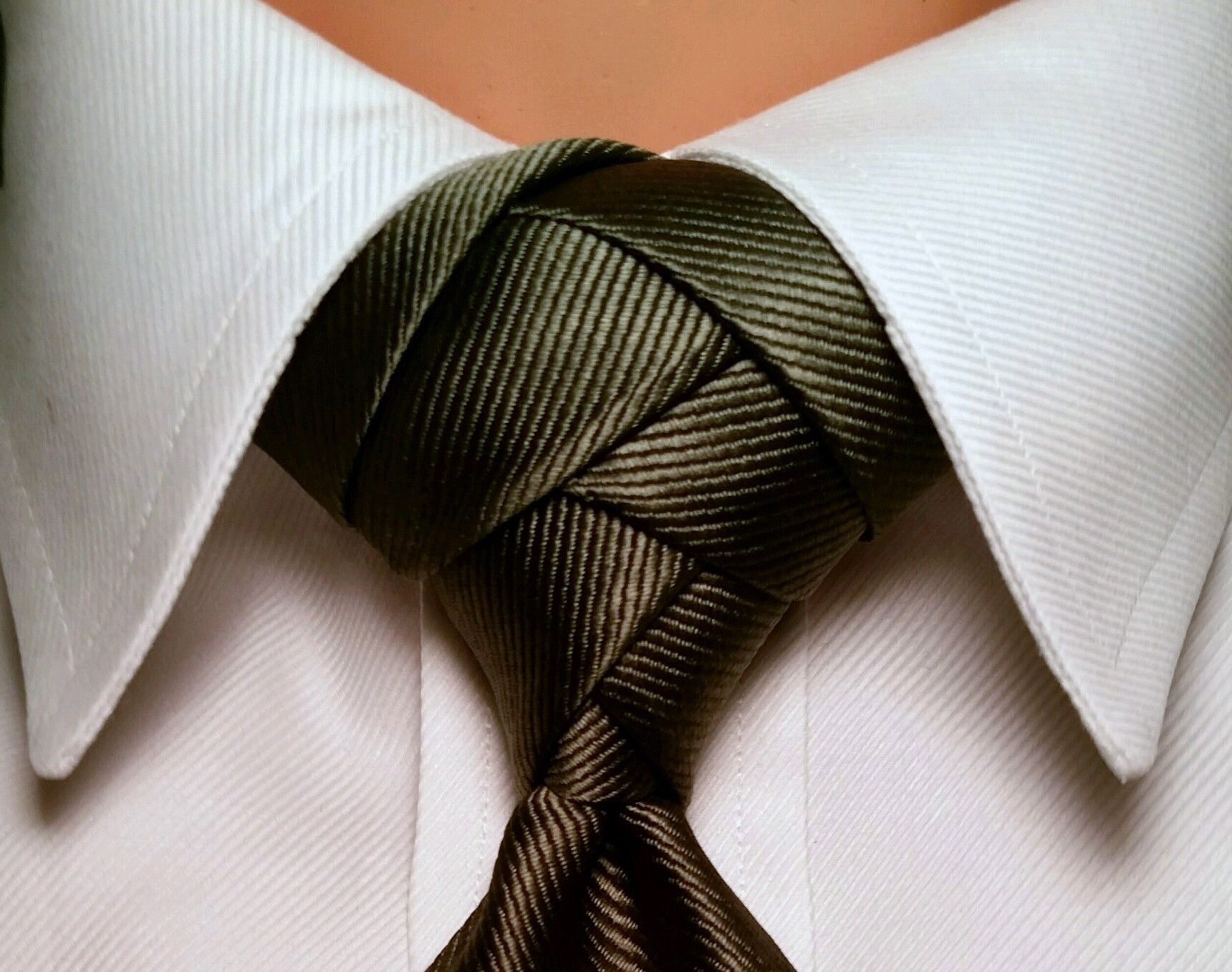 Узел кнот галстук