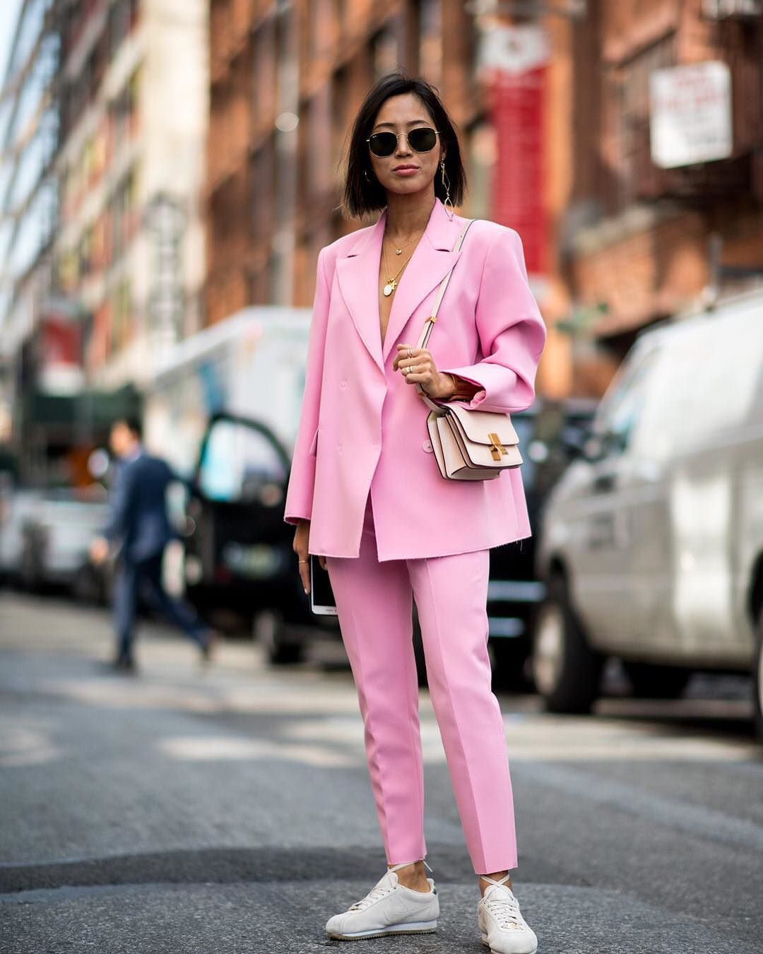 Розовый стиль одежды