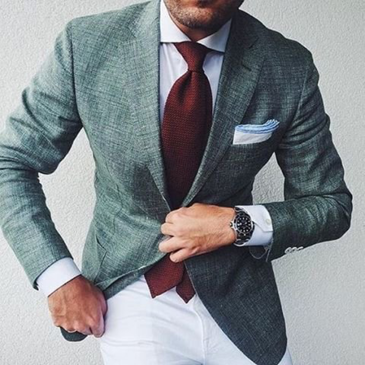 Пиджак с галстуком