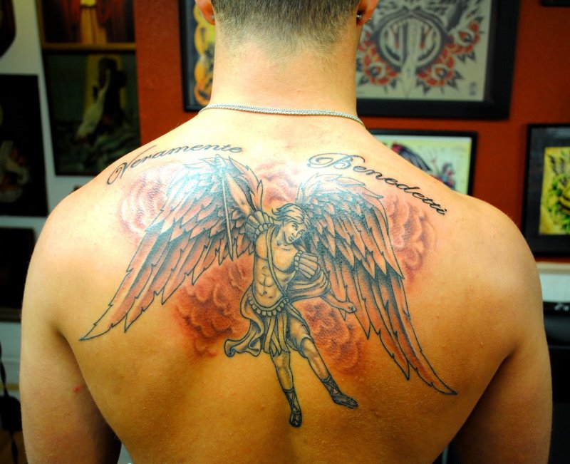 Тату архангел михаил на спине (106 фото)