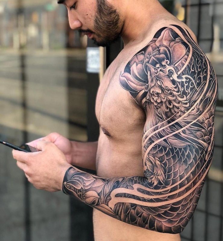 Техника татуировки на всю руку