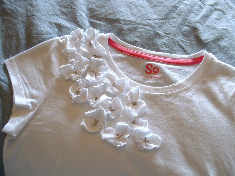 Как украсить белую футболку / slep-kostroma.ru - блог о рукоделии, мастерклассы