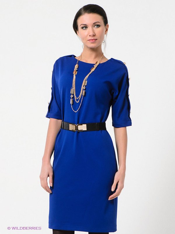 Синее платье: какие украшения носить с самым любимым цветом в мире