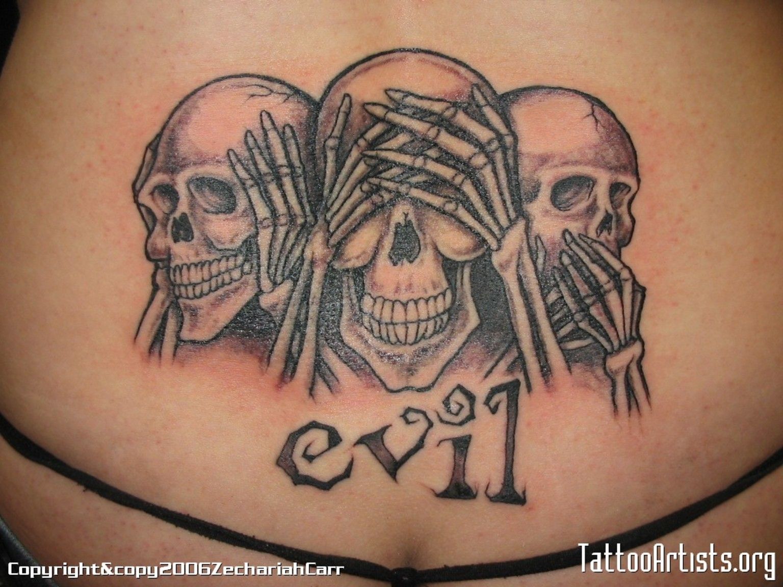 Татуировки с черепом надписи