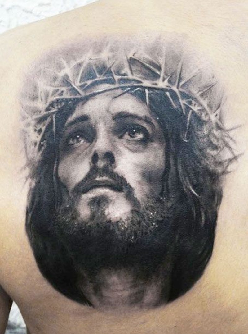 Татуировка Иисуса Христа в терновом венце