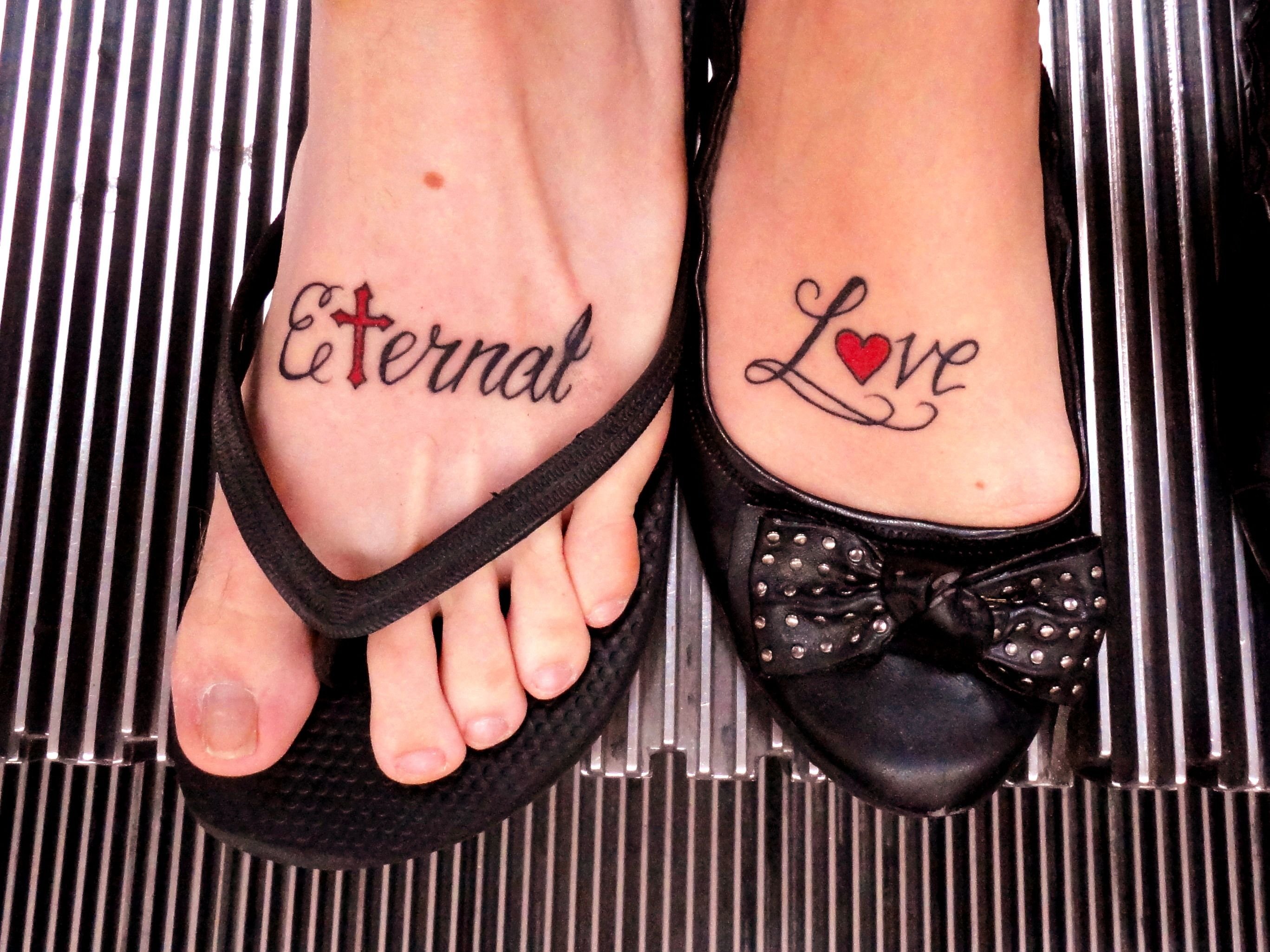 Tatuaje pies mujer