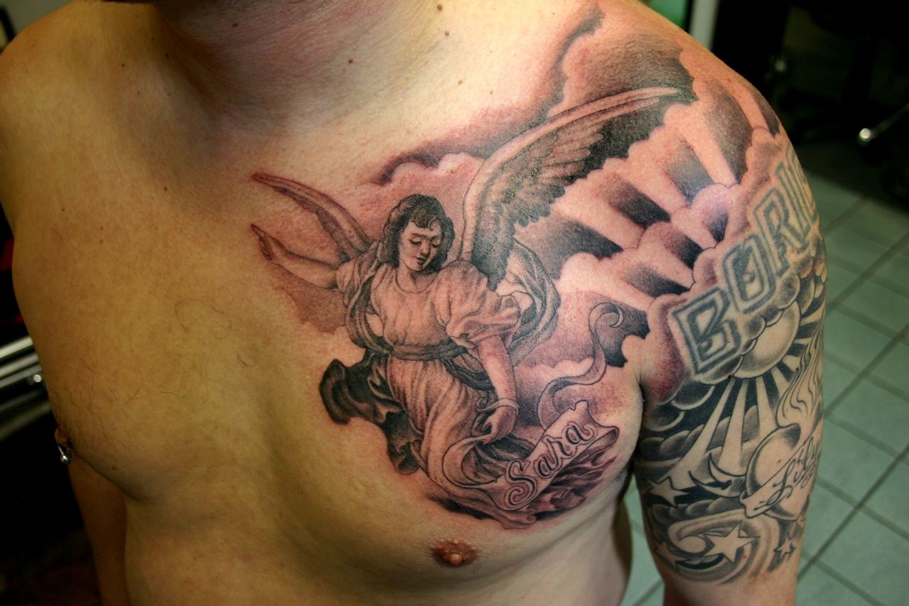 Татуировки ангелов на плече (57 фото) .