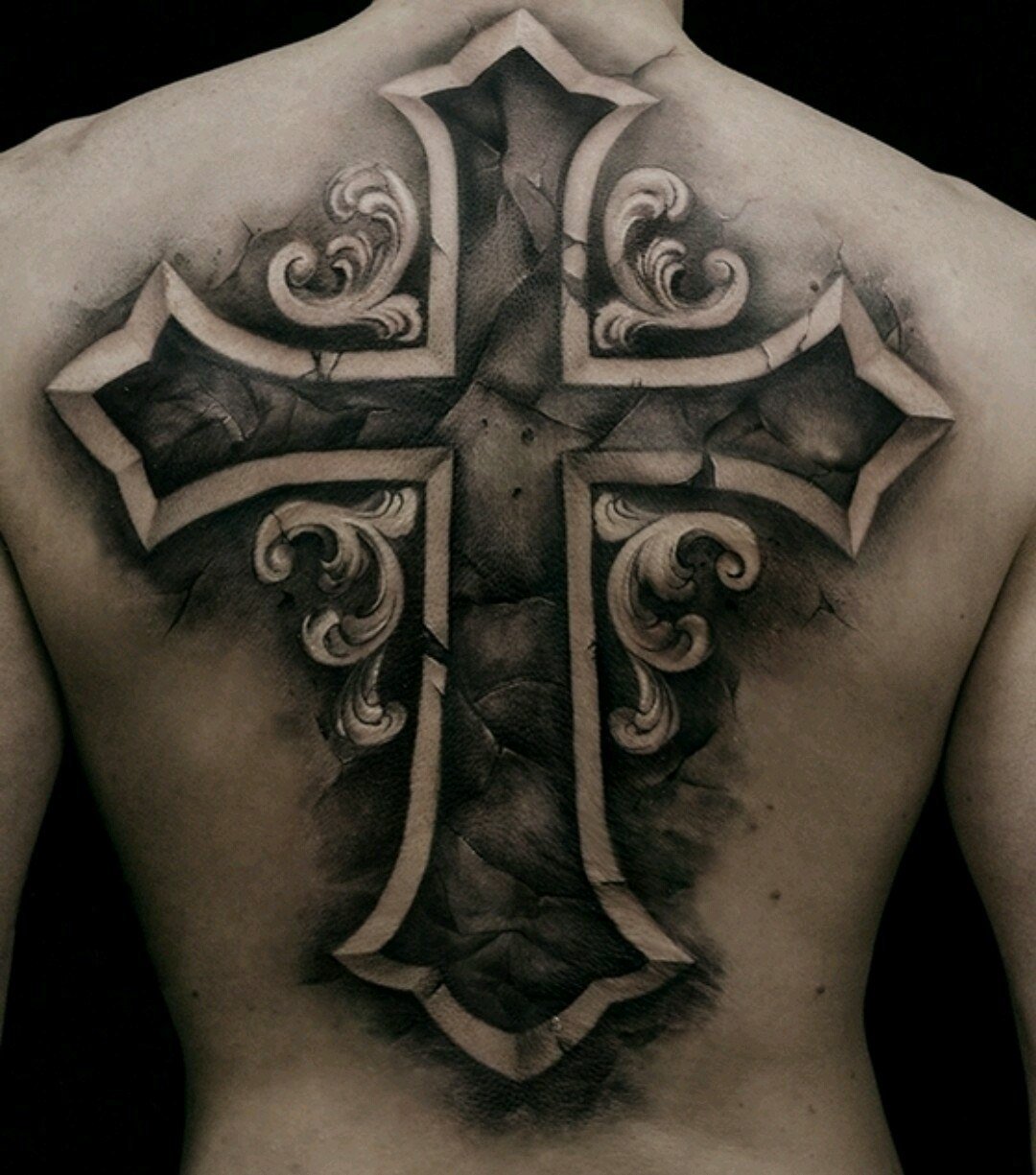 Тату крест. Тату православный крест для мужчин на груди. Больше крутых тату на нашем сайте 11111