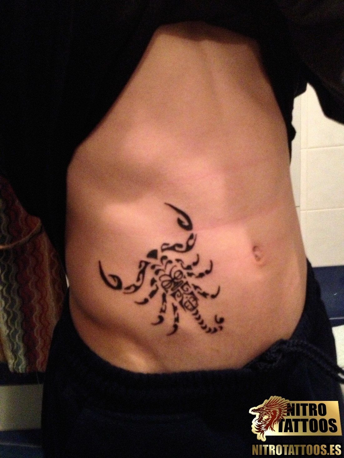 татуировка скорпион у мужчин на груди фото 87