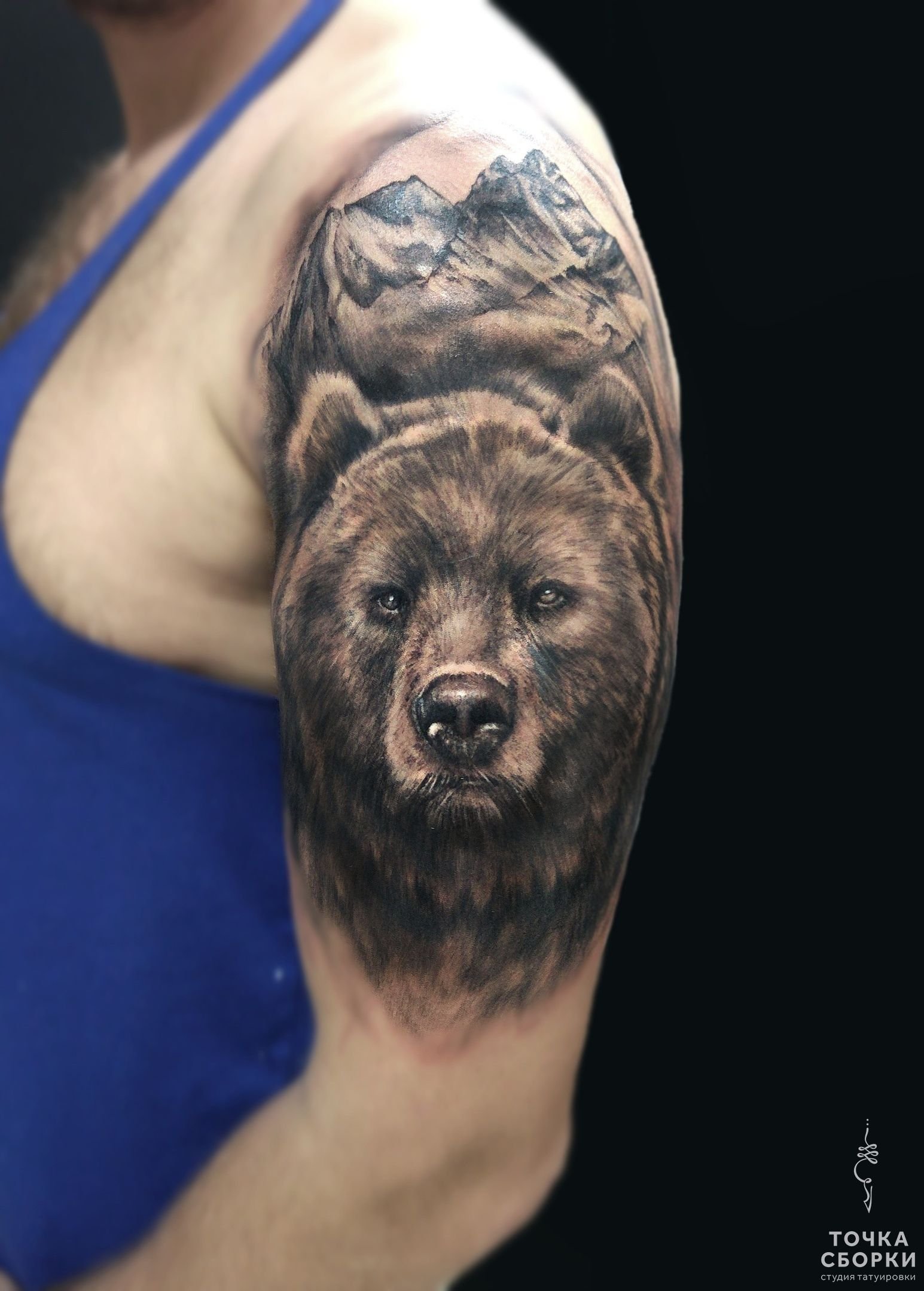 Тату медведь на плече для мужчин