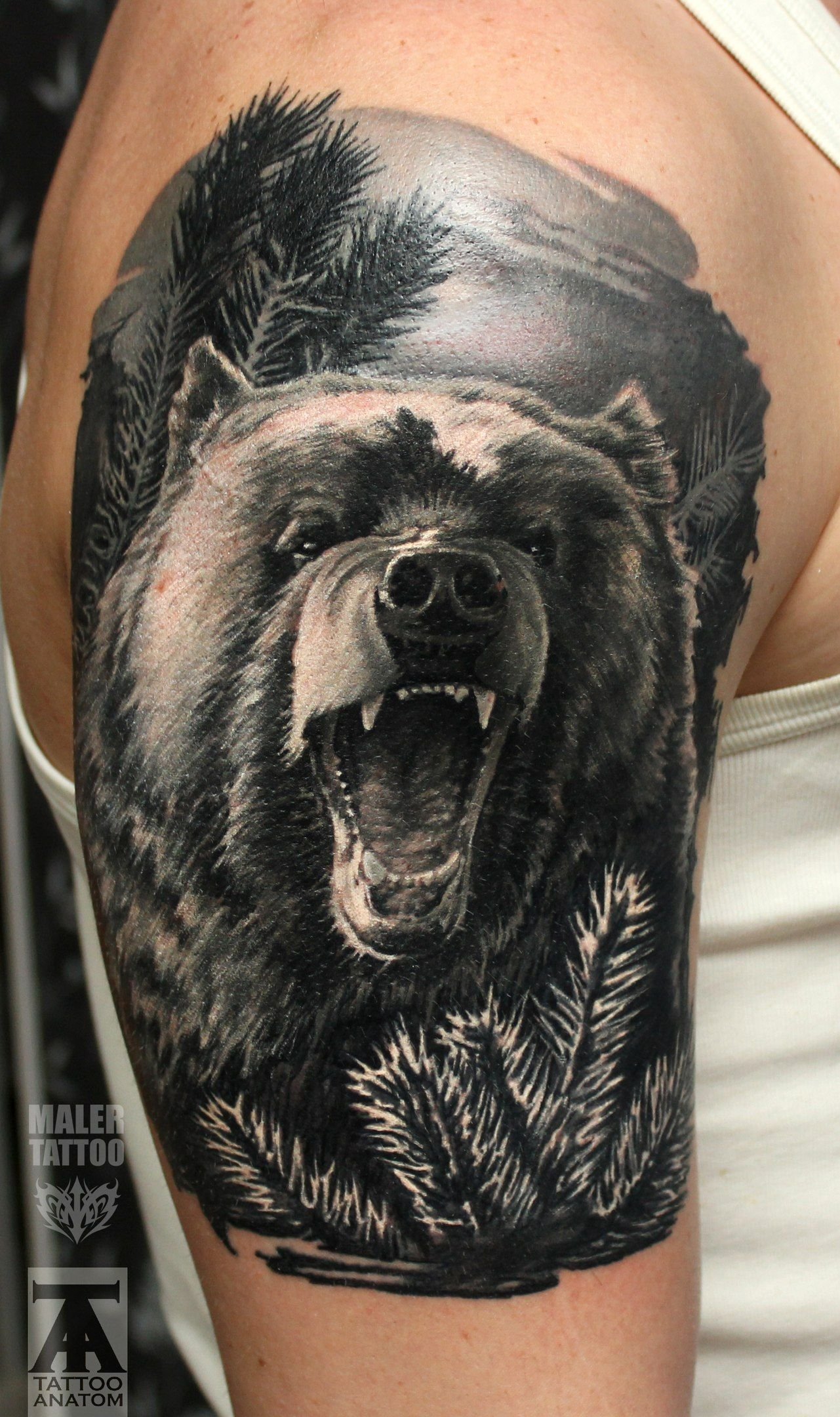 татуировки для мужчин с медведем на груди фото 94
