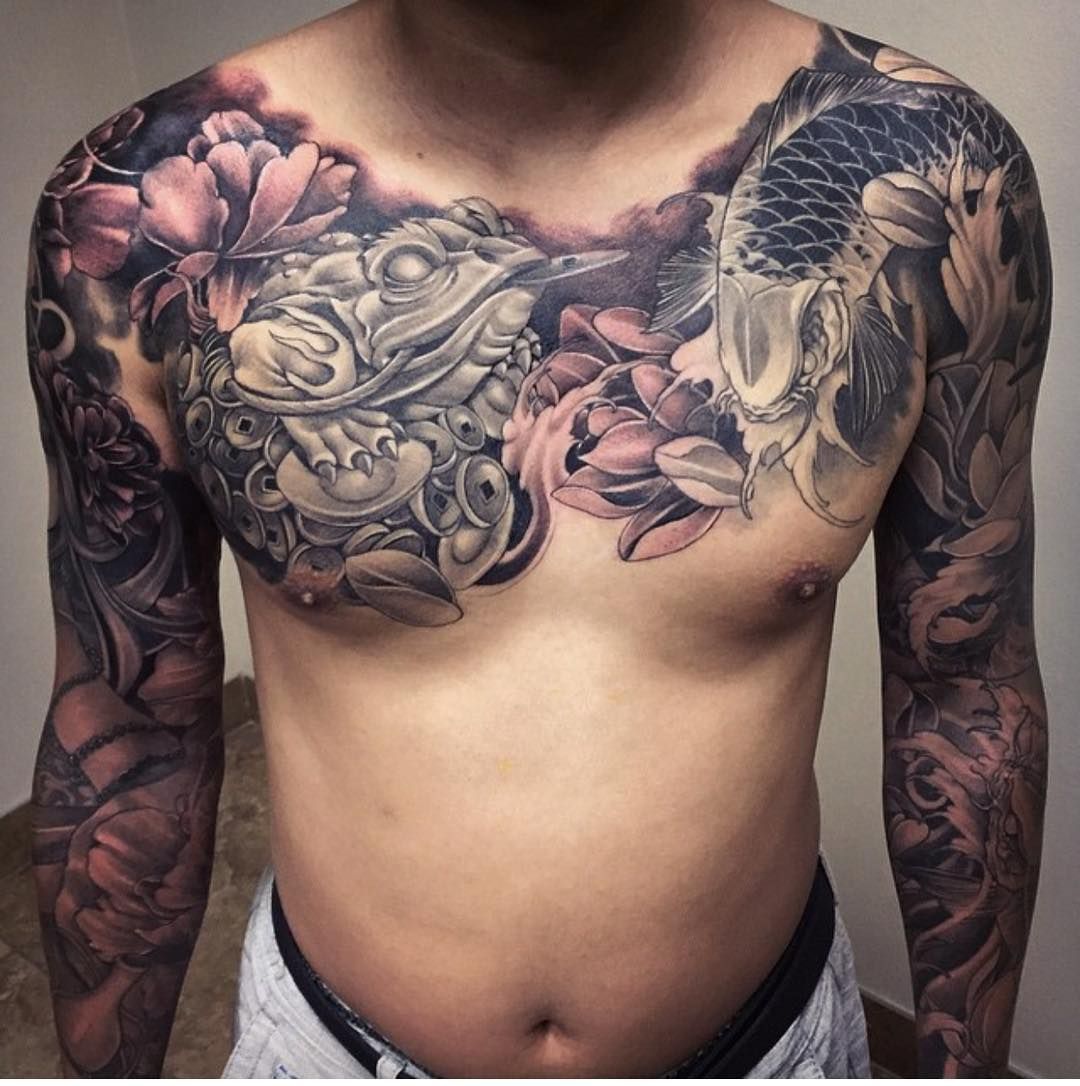 лучшие татуировки во всю грудь мужчин фото 90