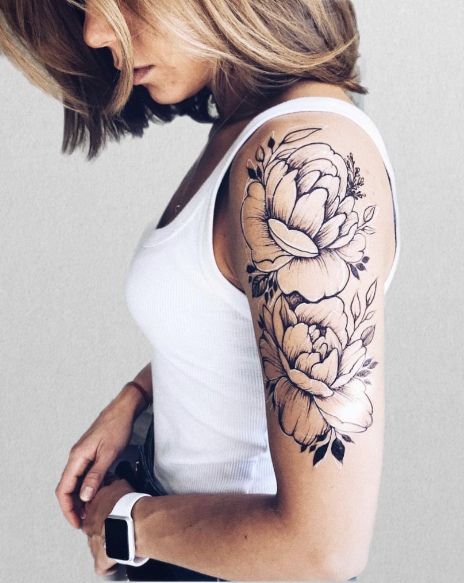 Татуировка цветок на плече (59 фото) .