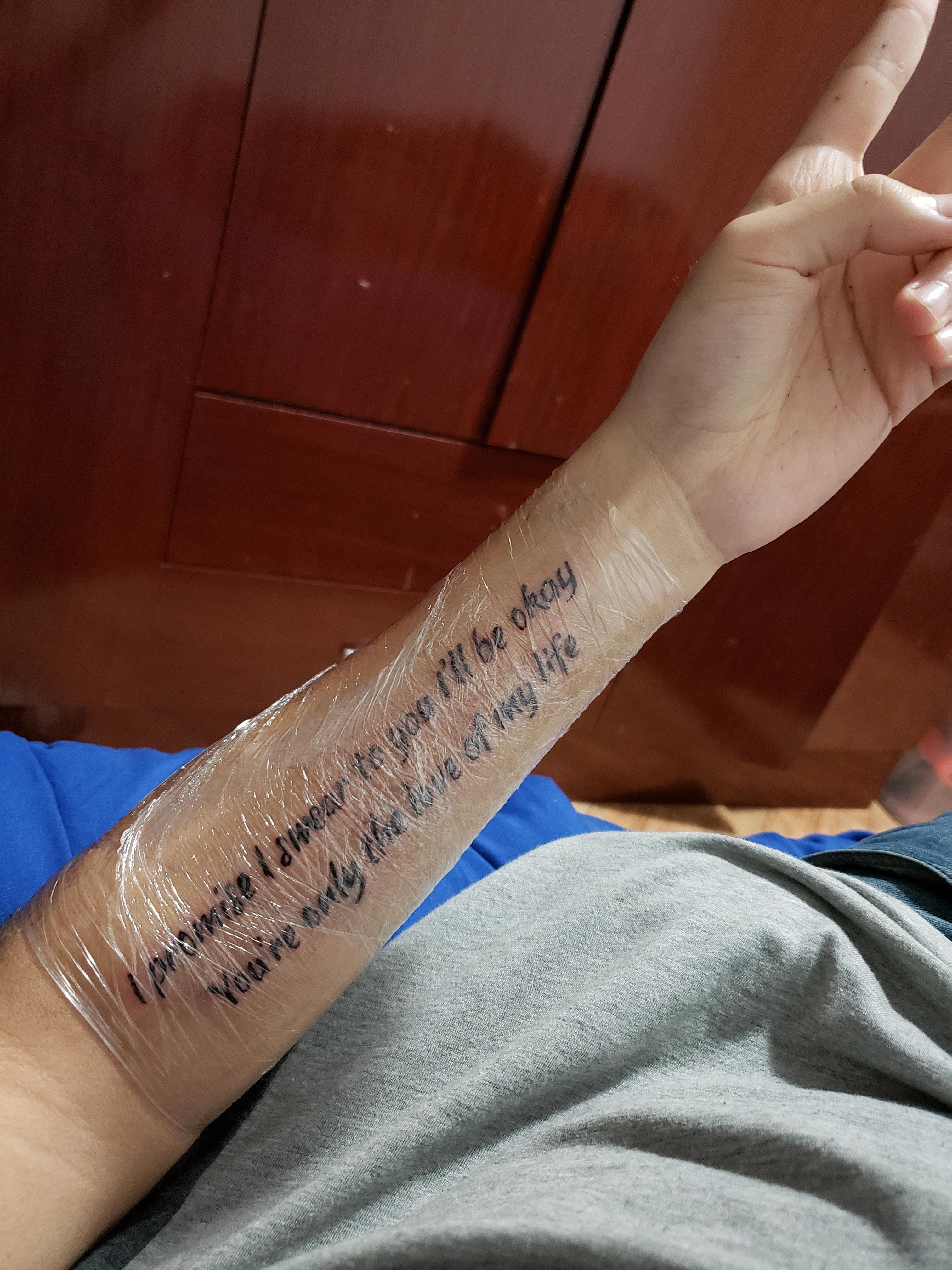 Текстовые Татуировки на руке