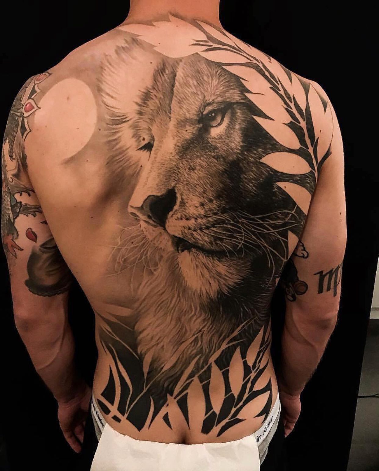 Татуировка Льва на спине
