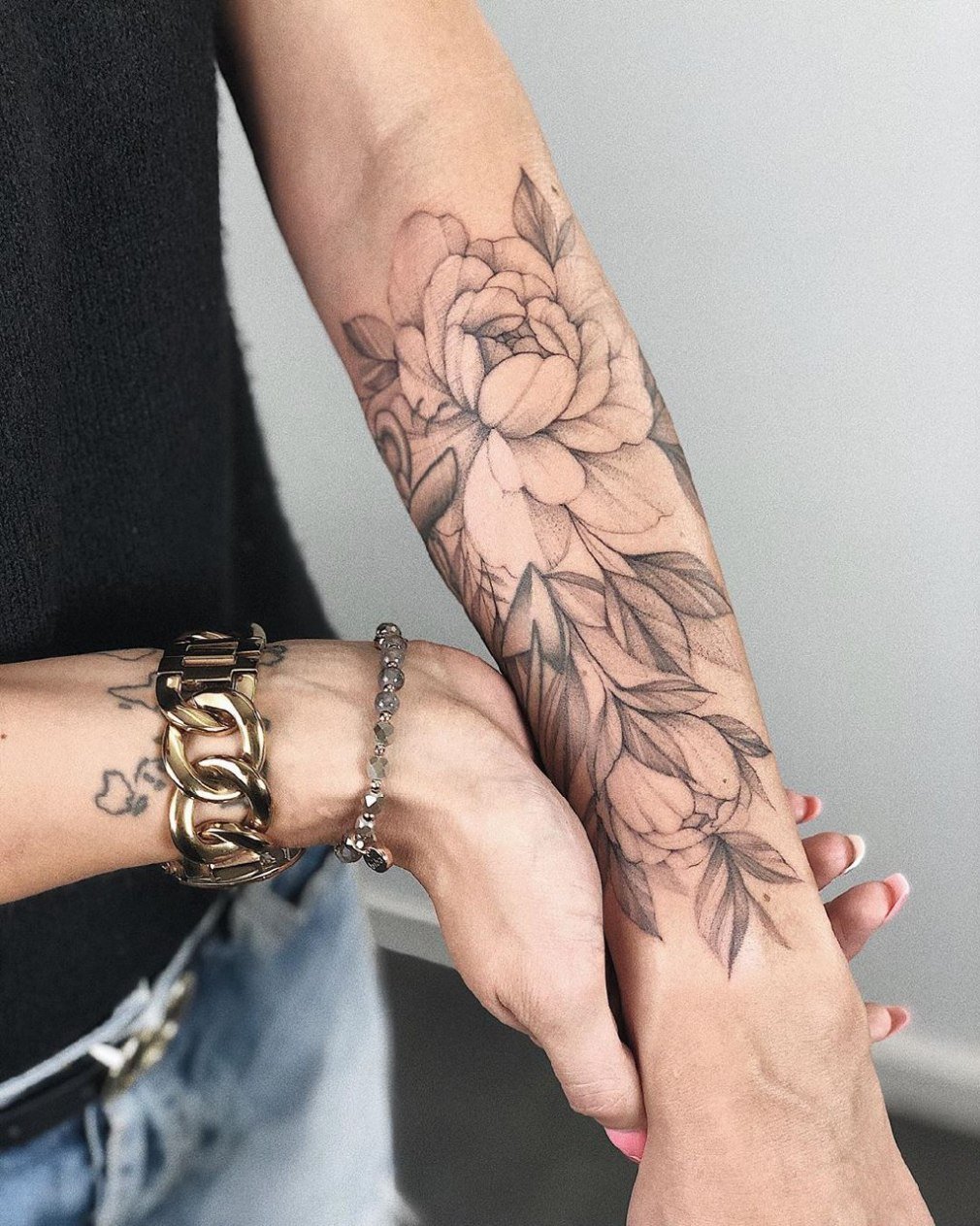 Tattoo на руке женские