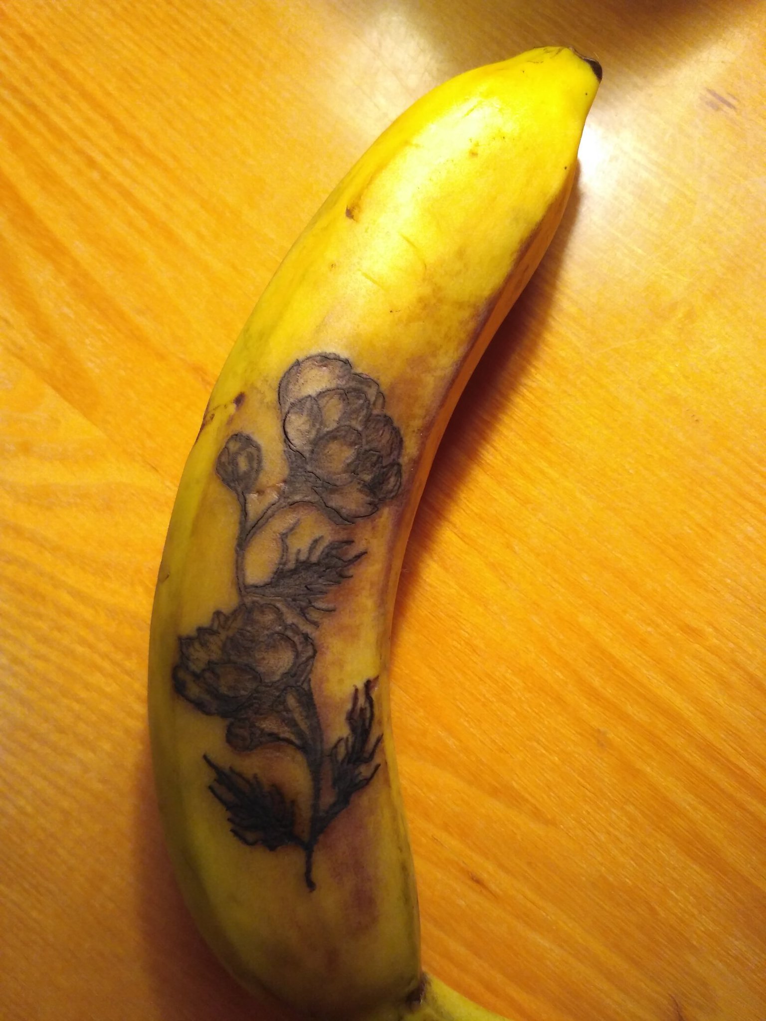 Татуировки с бананами