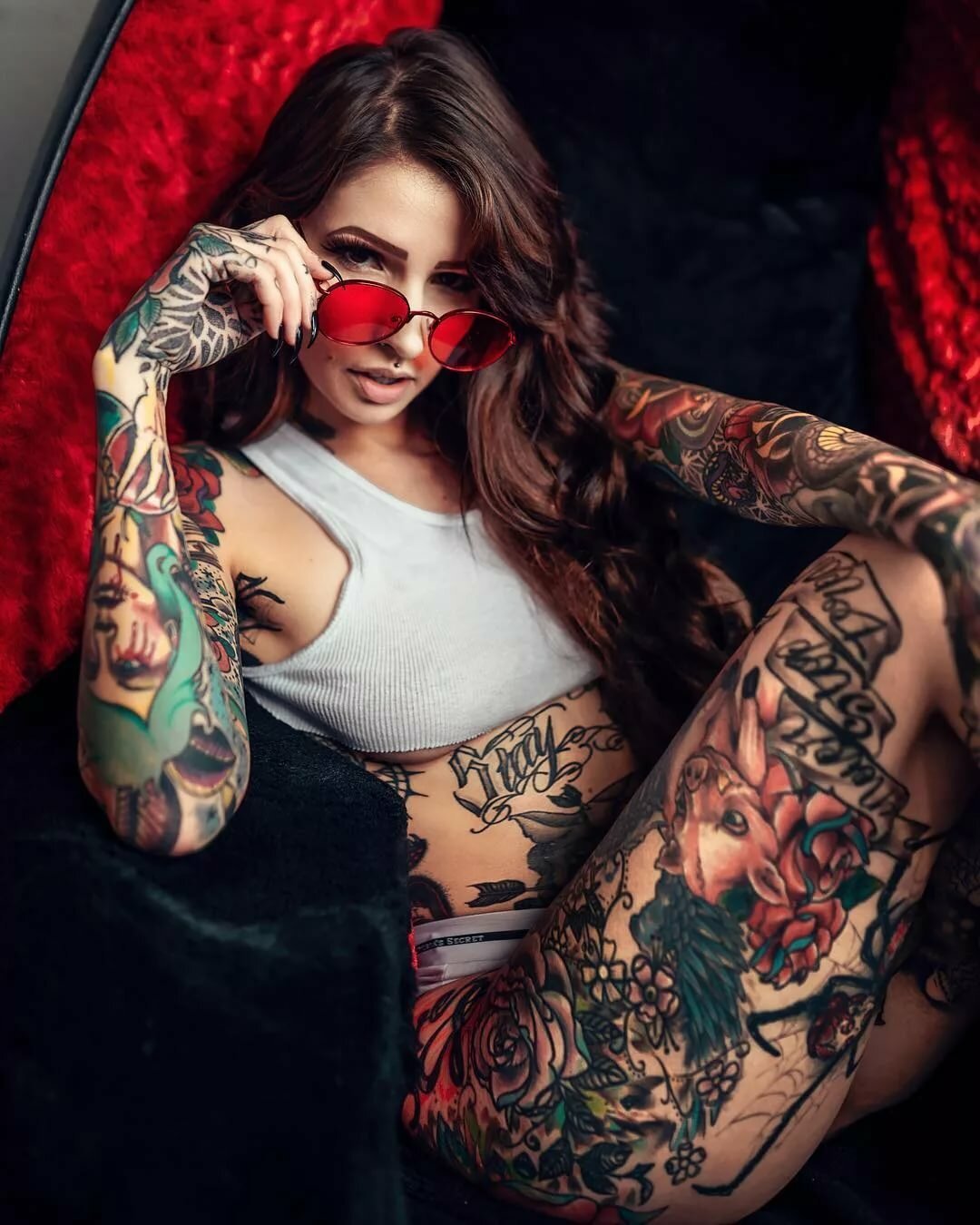 Красивые девушки с красивыми татуировками