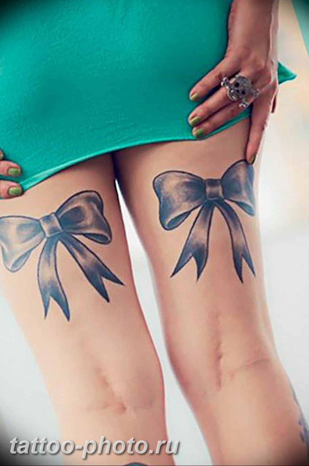 Как ухаживать за татуировкой на ноге?