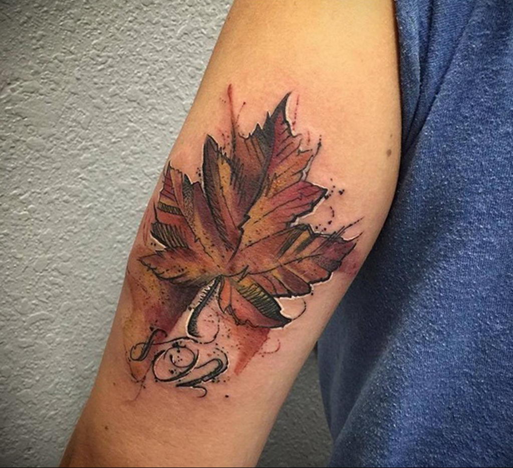 Татуировка осенние листья