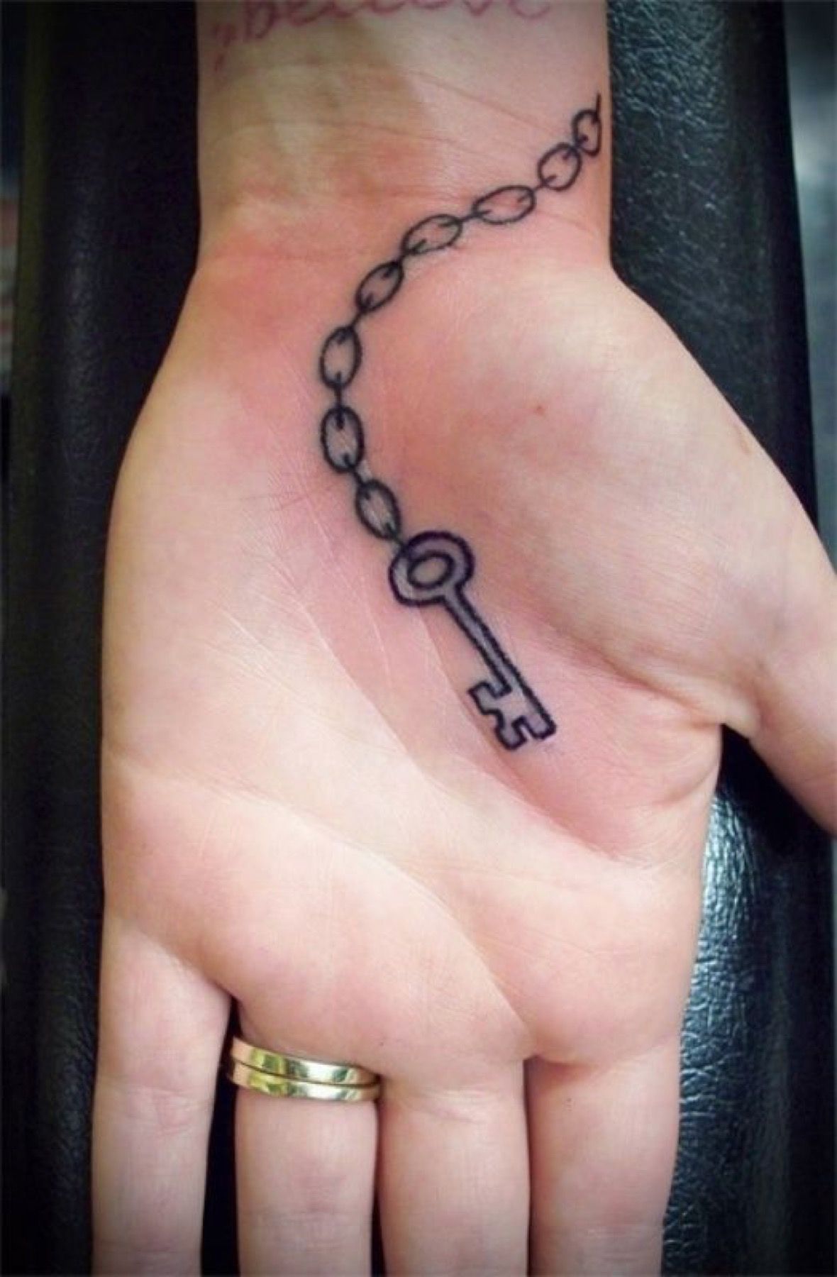 Татуировки в виде ключа