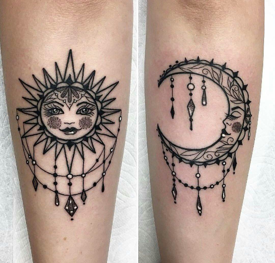 Парные тату месяц и солнце