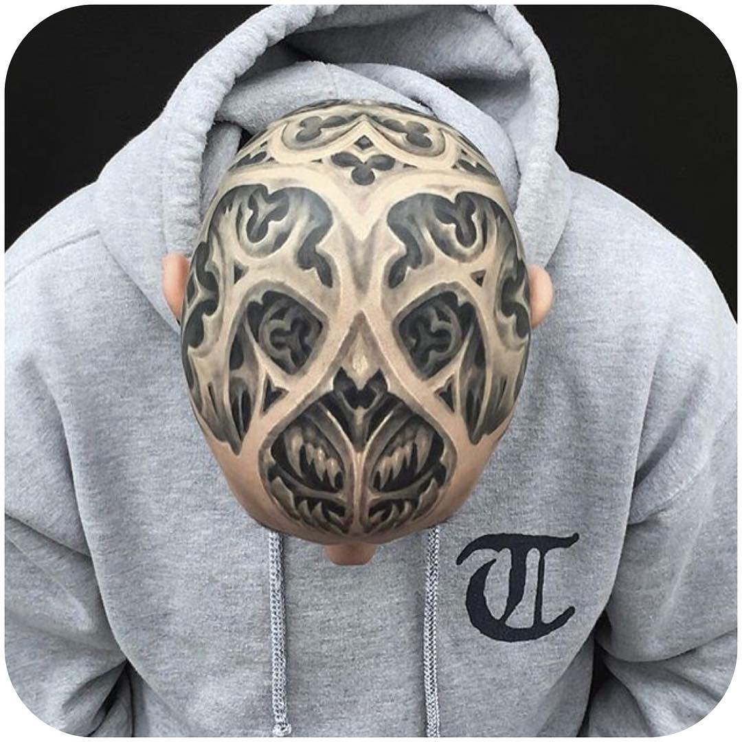 Татуировки на голове у мужчин