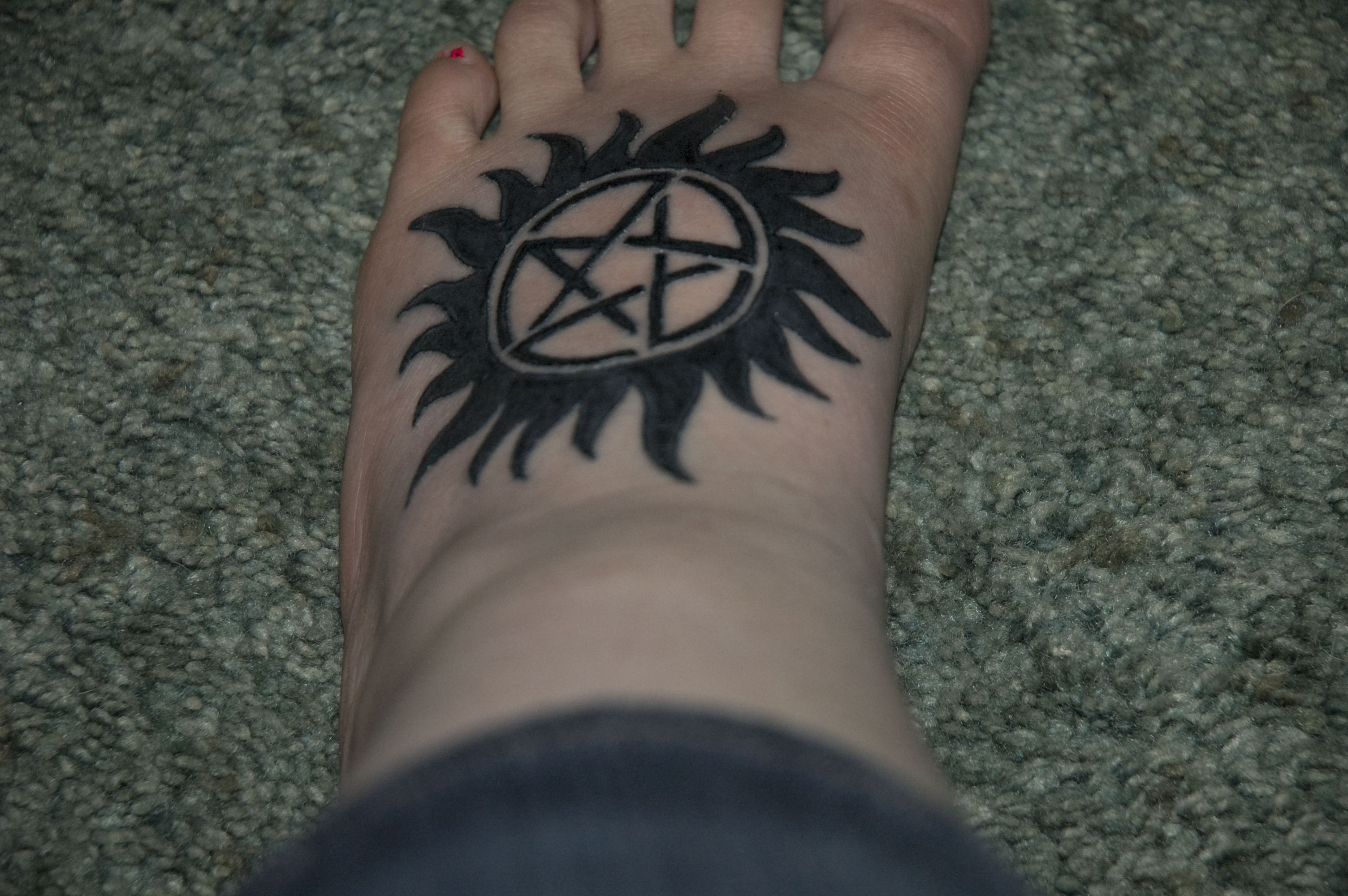 Значение татуировки в сериале