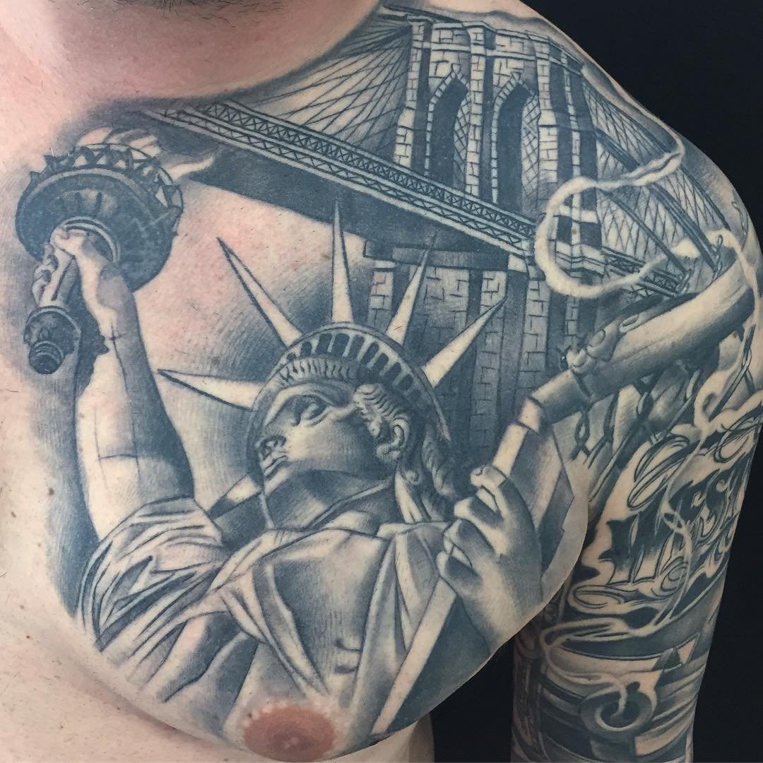 Татуировка статуя свободы