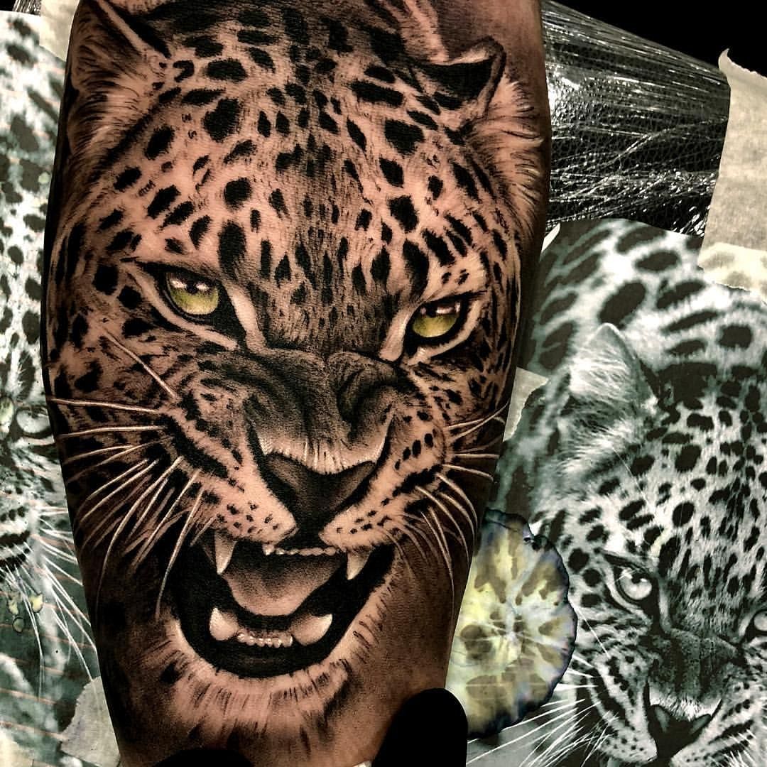 татуировки леопарда на плече