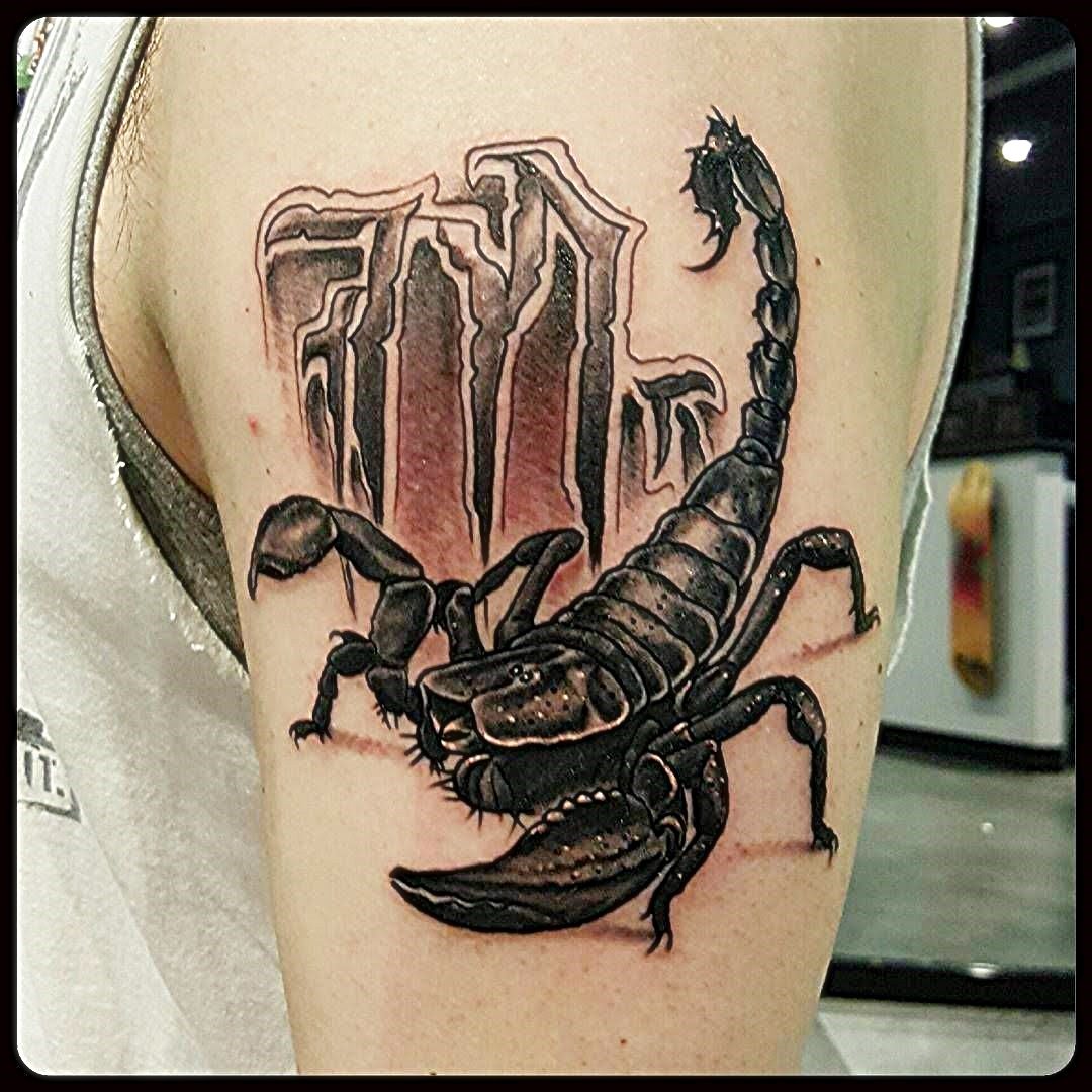 Мужские татуировки скорпиона: символ силы и стойкости - thebestterrier.ru