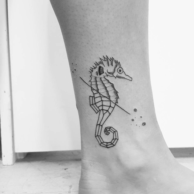 Татуировка Морской конек: значение и фото