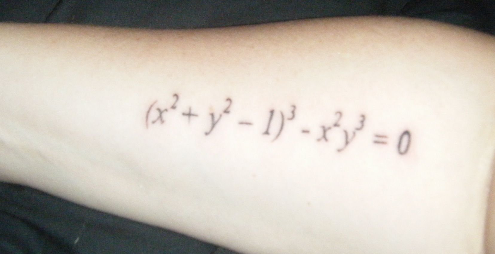 Татуировка уравнение