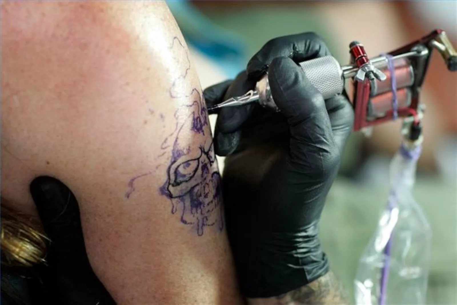 Опасные последствия татуировок